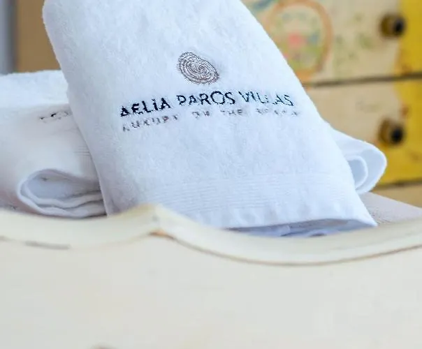 Luxury Paros De Luxe 4 Bedrooms Sea View & Sea Access Villa *